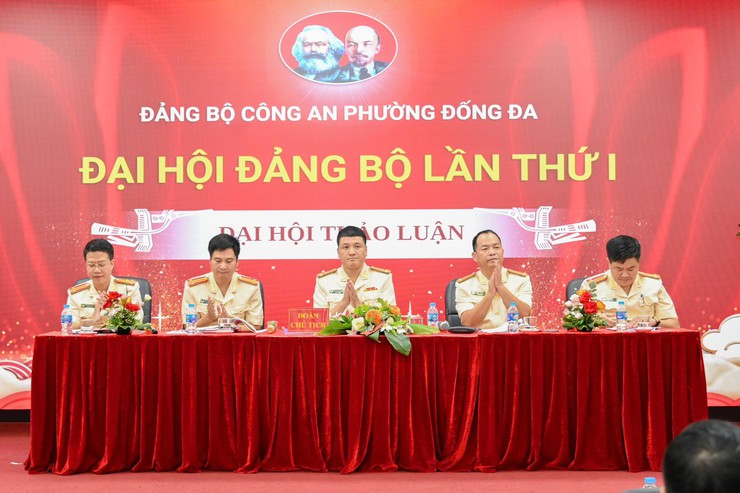 Đại hội Đảng bộ Công an phường Đống Đa lần thứ I, nhiệm kỳ 2025 - 2030- Ảnh 4.