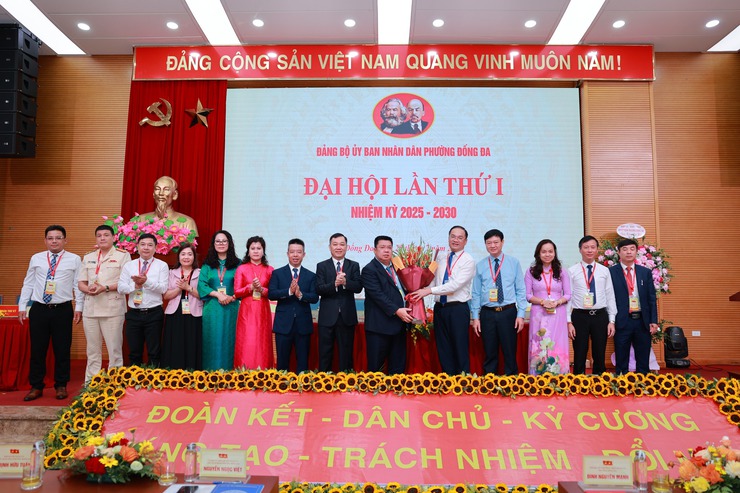 Đại hội Đảng bộ Uỷ ban nhân dân phường Đống Đa lần thứ I, nhiệm kỳ 2025 - 2030 thành công tốt đẹp- Ảnh 4.