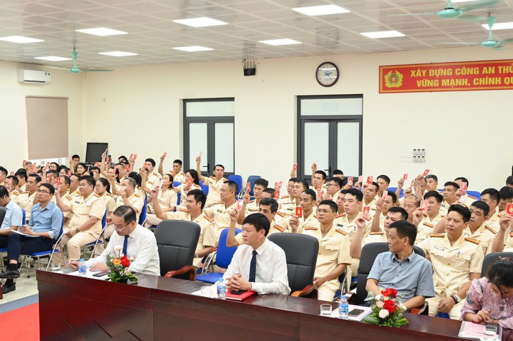 Đại hội Đảng bộ Công an phường Đống Đa lần thứ I, nhiệm kỳ 2025 - 2030- Ảnh 5.