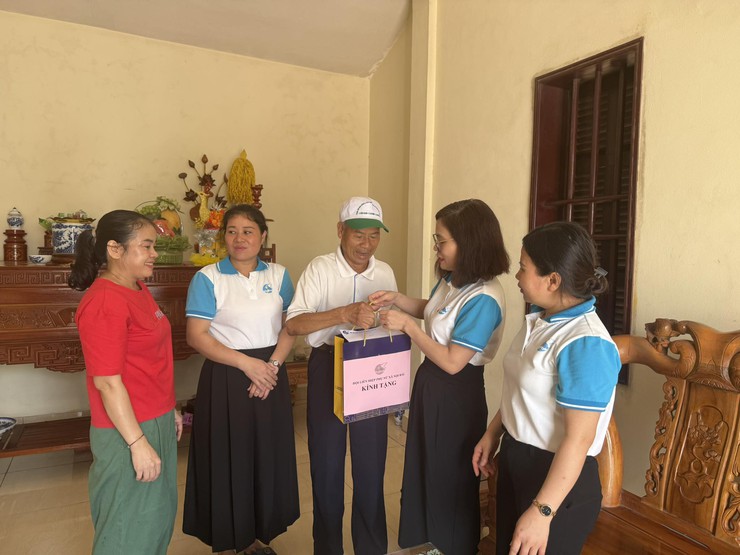 HỘI LHPN XÃ NỘI BÀI TRI ÂN GIA ĐÌNH CÓ CÔNG VỚI CÁCH MẠNG NHÂN NGÀY 27/7- Ảnh 26.