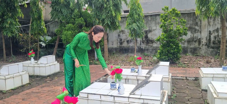 TRI ÂN SÂU SẮC – XÃ ĐA PHÚC TỔ CHỨC LỄ TƯỞNG NIỆM CÁC ANH HÙNG LIỆT SĨ- Ảnh 4.