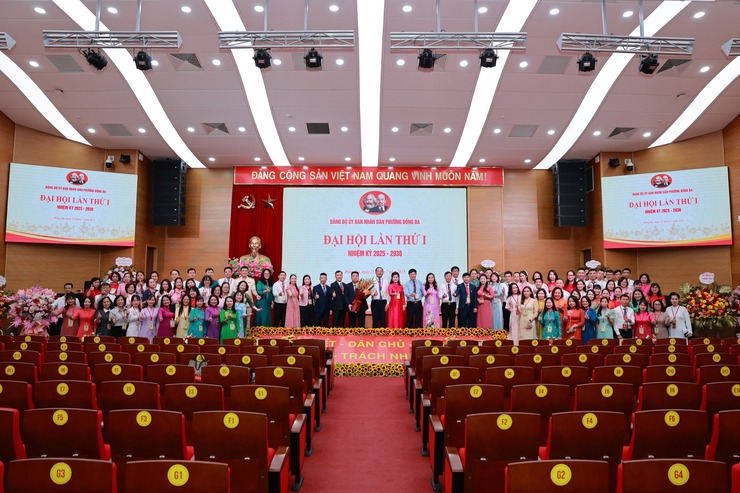 Đại hội Đảng bộ Uỷ ban nhân dân phường Đống Đa lần thứ I, nhiệm kỳ 2025 - 2030 thành công tốt đẹp- Ảnh 1.