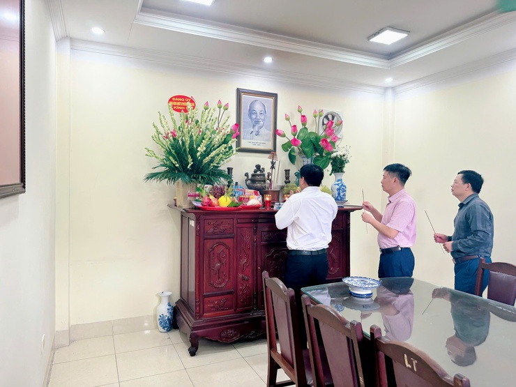 Xã Nam Phù: Đời đời nhớ ơn các anh hùng, liệt sỹ đã ngã xuống vì độc lập, tự do của Tổ quốc- Ảnh 2.