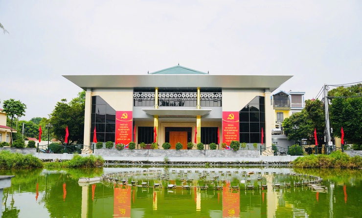 XÃ VÂN ĐÌNH: KHÔNG KHÍ CHÀO MỪNG ĐẠI HỘI ĐẢNG BỘ RỘN RÀNG TRÊN KHẮP TUYẾN ĐƯỜNG QUÊ- Ảnh 1.