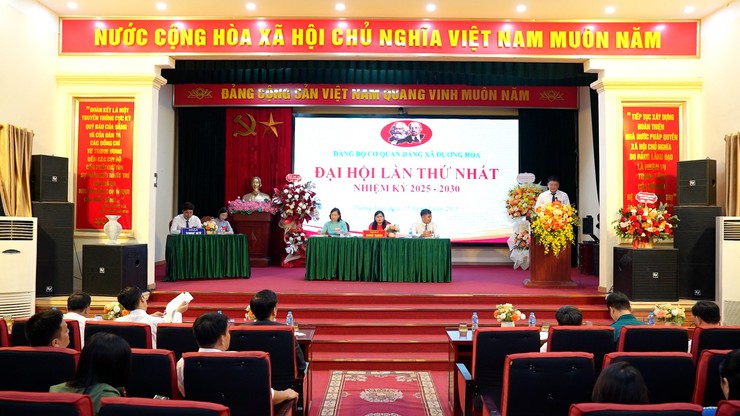 Đại hội Đảng bộ cơ quan Đảng xã Dương Hoà tổ chức Đại hội lần thứ I, nhiệm kỳ 2025 – 2030- Ảnh 1.