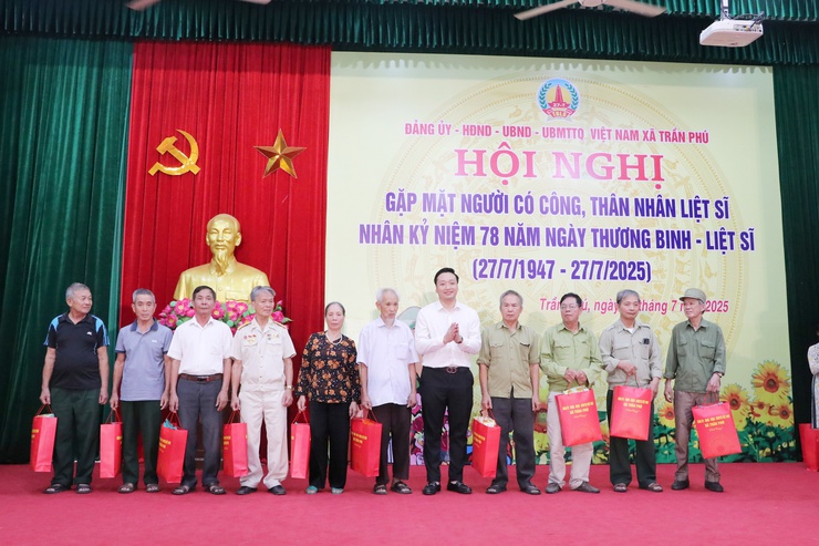 Trần Phú: tổ chức hội nghị gặp mặt, tri ân gia đình chính sách, người có công với cách mạng- Ảnh 9.