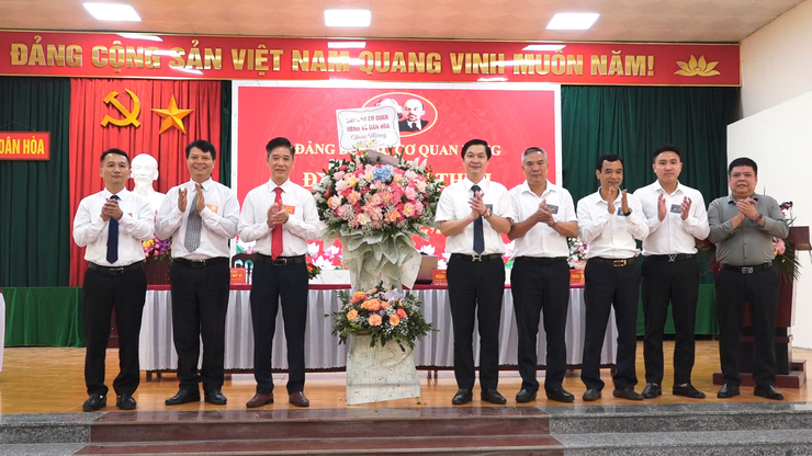 ĐẠI HỘI ĐẢNG BỘ CÁC CƠ QUAN ĐẢNG XÃ DÂN HÒA NHIỆM KỲ 2025–2030 THÀNH CÔNG TỐT ĐẸP- Ảnh 2.