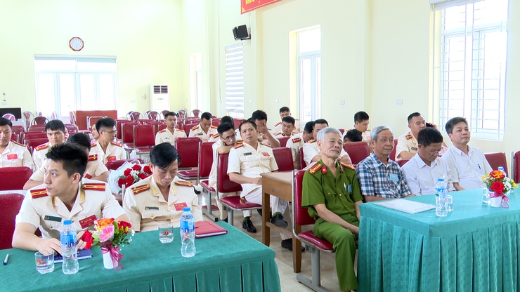 Đại hội Chi bộ Công an xã Chuyên Mỹ lần thứ I, nhiệm kỳ 2025 - 2030- Ảnh 3.