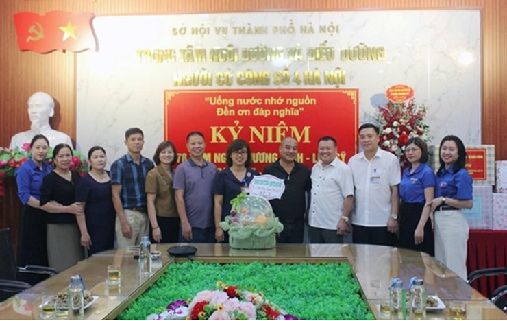 Tri ân các anh hùng liệt sĩ, thương binh, bệnh binh nhân dịp kỷ niệm 78 năm ngày Thương binh - Liệt sĩ (27/7/1947 - 27/7/2025)- Ảnh 1.