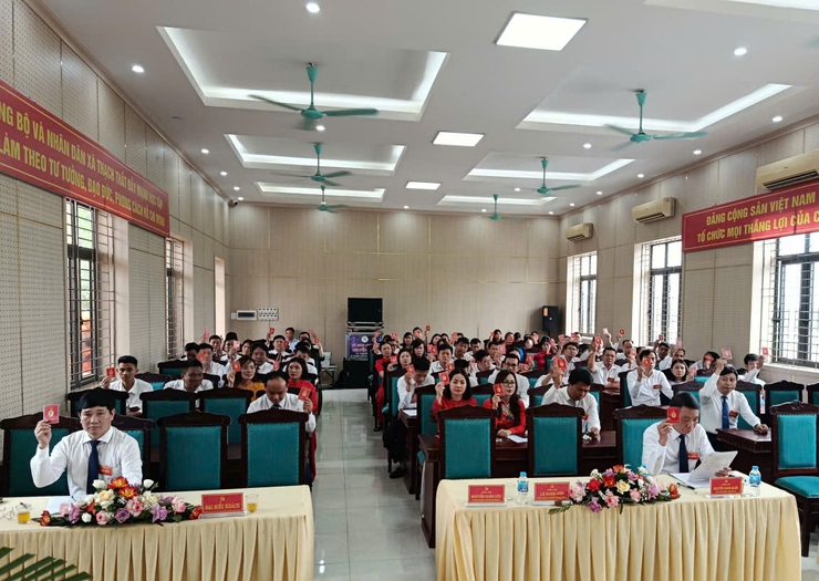 Đại hội Đảng bộ UBND xã Thạch Thất lần thứ Nhất, nhiệm kỳ 2025 - 2030: Dấu mốc quan trọng trong xây dựng chính quyền cơ sở vững mạnh, phục vụ Nhân dân.- Ảnh 1.