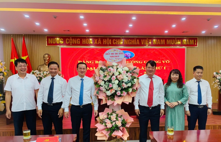 Xây dựng phường Giảng Võ văn minh, hiện đại, giàu bản sắc trong kỷ nguyên mới- Ảnh 3.
