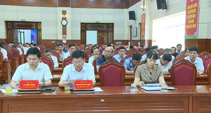 Phúc Thọ: Tăng cường xây dựng chính quyền cơ sở vững mạnh, phát triển toàn diện vì lợi ích nhân dân- Ảnh 5.