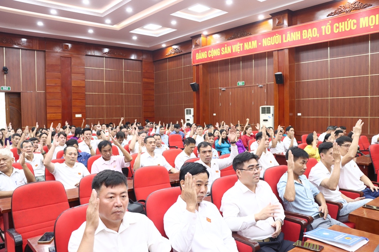 Kỳ họp thứ 2 HĐND xã khoá I nhiệm kỳ 2021 – 2026- Ảnh 4.