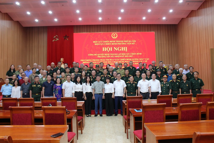  Hội Cựu chiến binh phường Yên Sở tổ chức Hội nghị công bố Quyết định thành lập Hội CCB phường Yên Sở, phát động phong trào thi đua "Cựu chiến binh gương mẫu" 6 tháng cuối năm, chào mừng Đại hội Đảng các cấp và Đại hội CCB, ...- Ảnh 6.