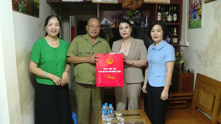 Phường Hà Đông dâng hương tưởng nhớ các anh hùng liệt sĩ- Ảnh 6.