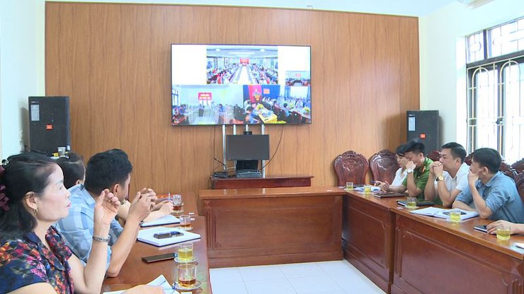 Tổ Đại biểu HĐND thành phố Hà Nội đơn vị bầu cử số 28 tiêp xuc cư tri xã Phúc Lộc, Phúc Thọ và Hát Môn- Ảnh 1.