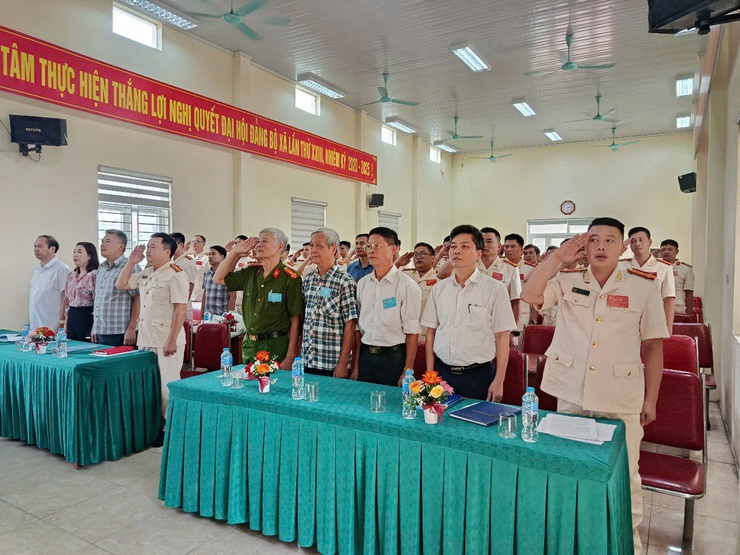 Đại hội Chi bộ Công an xã Chuyên Mỹ lần thứ I, nhiệm kỳ 2025 - 2030- Ảnh 2.