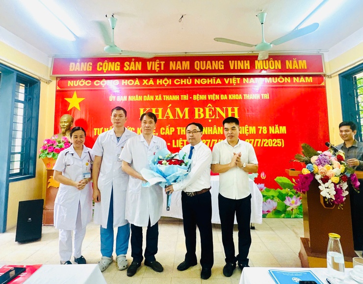 Xã Thanh Trì: Khám bệnh, tư vấn sức khỏe, cấp thuốc cho 273 trường hợp người có công, đối tượng chính sách nhân ngày Thương binh liệt sĩ- Ảnh 1.
