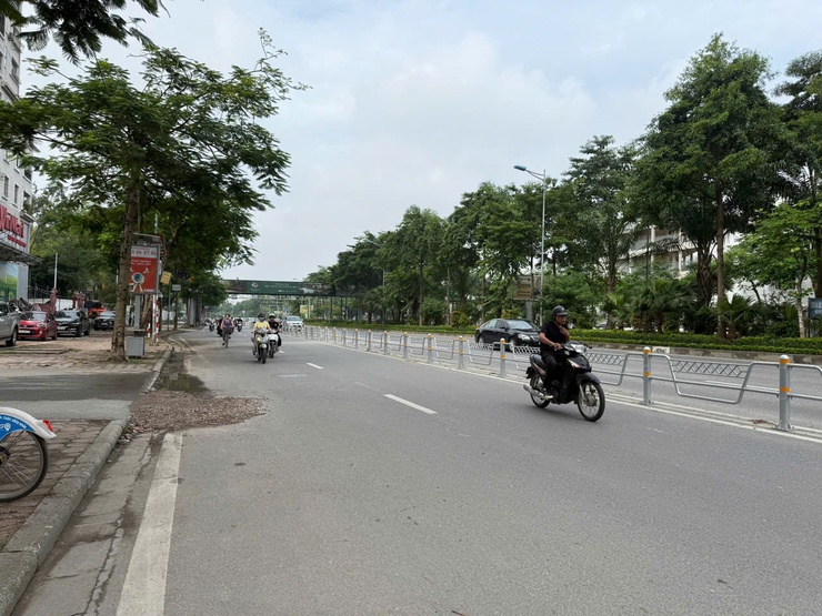 Ngày 25/7, Hà Nội có nắng nhẹ, có lúc mưa- Ảnh 1.