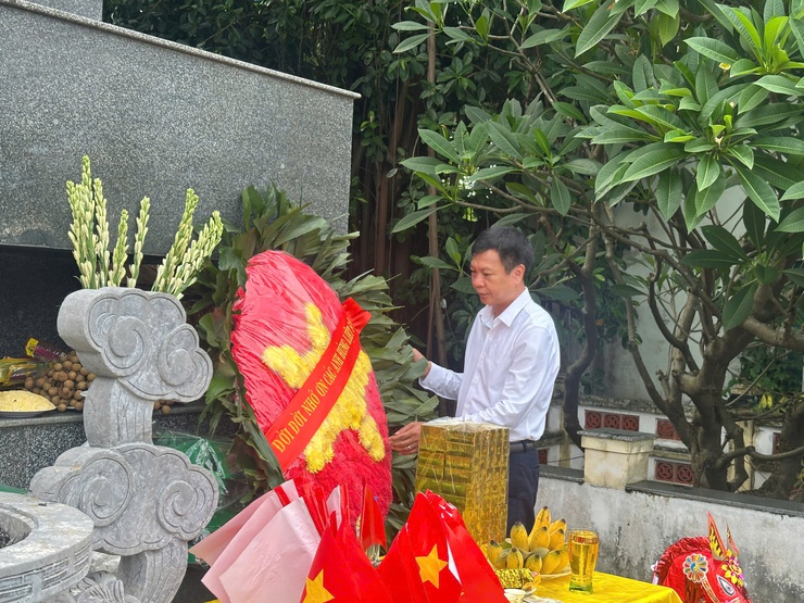 Đoàn lãnh đạo Đảng ủy - HĐND - UBND - UB MTTQ Việt Nam xã Thiên Lộc viếng Nghĩa trang liệt sỹ nhân kỷ niệm 78 năm ngày Thương binh - Liệt sỹ (27/7/1947 - 27/7/2025)- Ảnh 22.