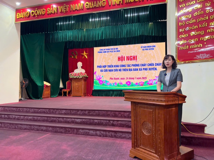 Hội nghị hướng dẫn triển khai công tác PCCC và CNCH trên địa bàn xã Phú Xuyên- Ảnh 3.