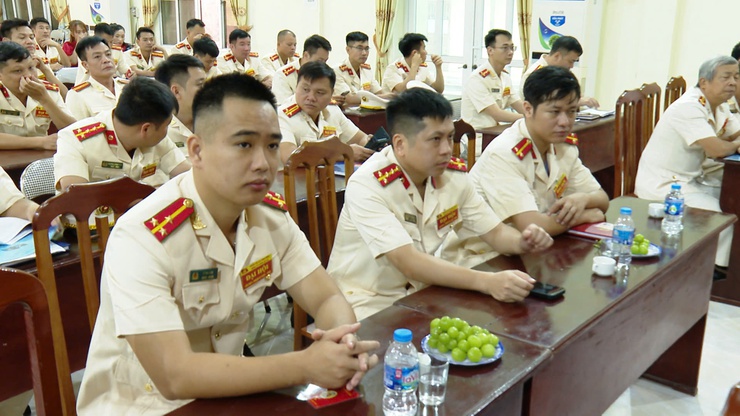 Đại hội Đảng bộ Công an xã Ứng Hoà lần thứ I, nhiệm kỳ 2025 - 2030 thành công tốt đẹp.- Ảnh 12.