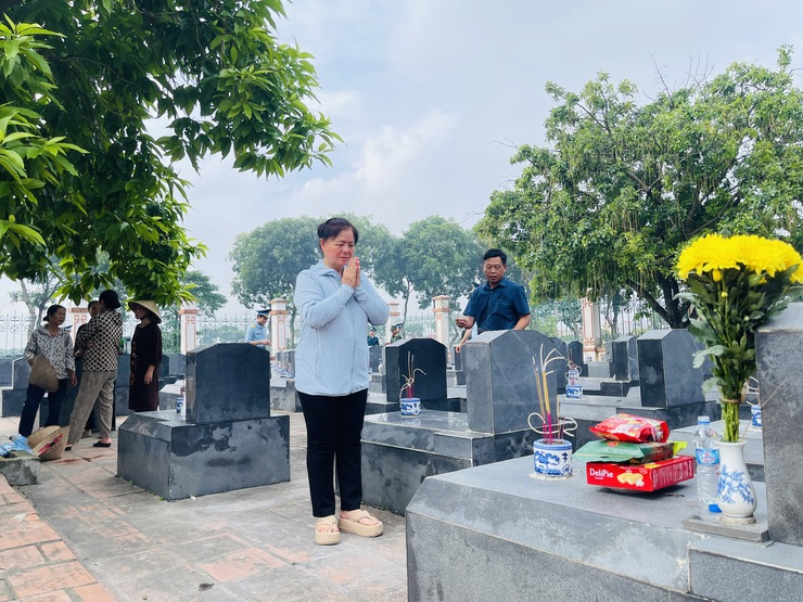 Đoàn lãnh đạo Đảng ủy - HĐND - UBND - UB MTTQ Việt Nam xã Thiên Lộc viếng Nghĩa trang liệt sỹ nhân kỷ niệm 78 năm ngày Thương binh - Liệt sỹ (27/7/1947 - 27/7/2025)- Ảnh 43.