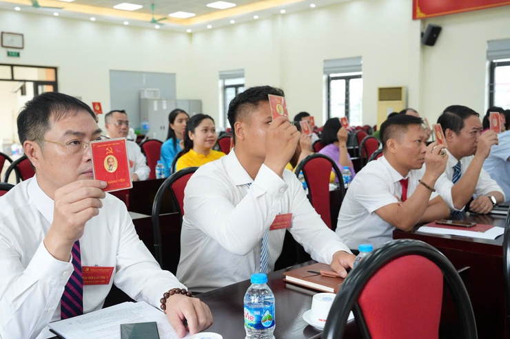 ĐẢNG BỘ CHI BỘ CÁC CƠ QUAN ĐẢNG PHƯỜNG YÊN NGHĨA TỔ CHỨC THÀNH CÔNG ĐẠI HỘI LẦN THỨ I, NHIỆM KỲ 2025 – 2030- Ảnh 5.