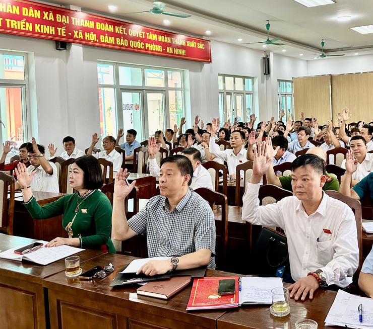 KỲ HỌP THỨ HAI HĐND XÃ ĐẠI THANH THÔNG QUA 5 NGHỊ QUYẾT QUAN TRỌNG- Ảnh 6.