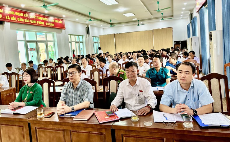 KỲ HỌP THỨ HAI HĐND XÃ ĐẠI THANH THÔNG QUA 5 NGHỊ QUYẾT QUAN TRỌNG- Ảnh 2.