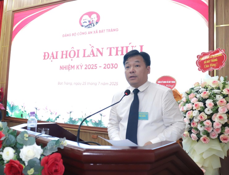 Công an xã Bát Tràng tổ chức Đại hội Đảng bộ lần thứ nhất, nhiệm kỳ 2025-2030- Ảnh 5.