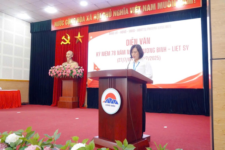 Gặp mặt, tặng quà người có công nhân kỷ niệm 78 năm Ngày Thương binh – Liệt sĩ- Ảnh 1.