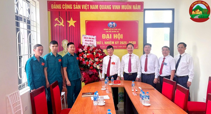 Xã Phú Cát: Hoàn thành đại hội các chi bộ nhiệm kỳ 2025 - 2030- Ảnh 1.
