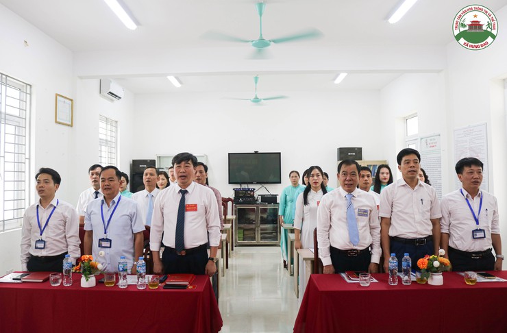 Chi bộ Trạm Y tế xã Hưng Đạo tổ chức Đại hội lần thứ I nhiệm kỳ 2025-2030- Ảnh 1.