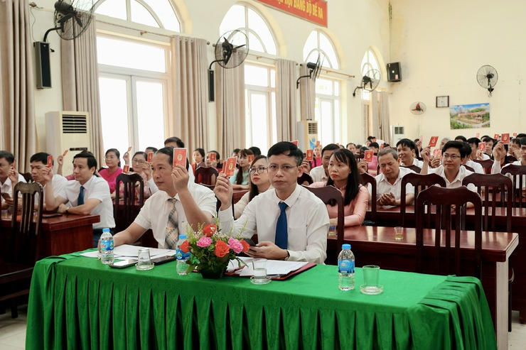 Đại hội Đảng bộ UBND xã Ứng Thiên lần thứ nhất, nhiệm kỳ 2025-2030- Ảnh 2.