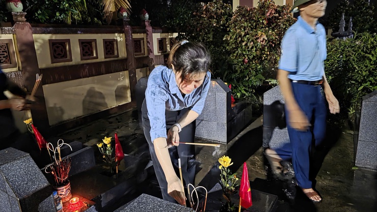 Hòa Xá tổ chức Lễ “Thắp nến tri ân các anh hùng liệt sĩ” – Sáng mãi lòng biết ơn vô hạn- Ảnh 14.