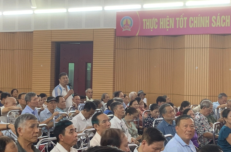 Phường Bồ Đề triển khai Hội nghị tổ chức lấy ý kiến nhân dân về Phương án đổi tên tổ dân phố sau sắp xếp đơn vị hành chính cấp xã của Thành phố Hà Nội- Ảnh 2.