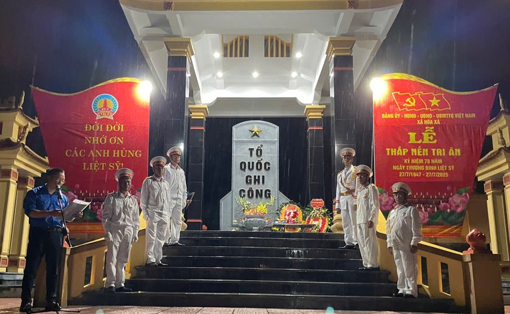 Hòa Xá tổ chức Lễ “Thắp nến tri ân các anh hùng liệt sĩ” – Sáng mãi lòng biết ơn vô hạn- Ảnh 2.