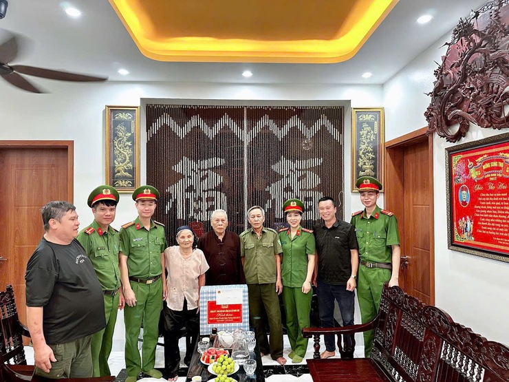 Công an xã Phúc Lộc nhiều hoạt động tri ân nhân kỷ niệm Ngày Thương binh – Liệt sỹ 27/7- Ảnh 4.
