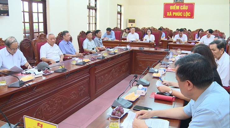 Đảng ủy xã Phúc Lộc tổ chức Hội nghị xin ý kiến góp ý vào dự thảo Báo cáo Chính trị Đảng bộ xã lần thứ I, nhiệm kỳ 2025-2030- Ảnh 6.