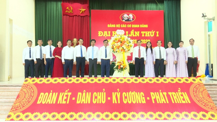 Đảng bộ các cơ quan Đảng xã Sơn Đồng tổ chức Đại hội Lần thứ I, Nhiệm kỳ 2025 - 2030- Ảnh 2. Đảng bộ các cơ quan Đảng xã Sơn Đồng tổ chức Đại hội Lần thứ I, Nhiệm kỳ 2025 - 2030- Ảnh 2.
