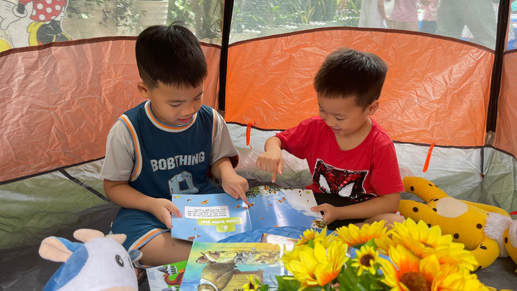 HOẠT ĐỘNG GIAO LƯU TRẢI NGHIỆM “TRẠI HÈ VUI VẺ” CỦA CÁC BÉ TRƯỜNG MẦM NON THỊNH LIỆT- Ảnh 3.
