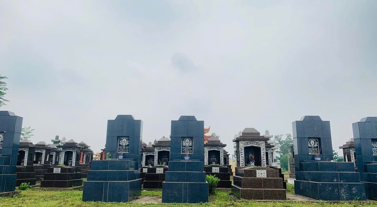 NHÂN DÂN THÔN MAI TRAI, XÃ CỔ ĐÔ CHUNG TAY ỦNG HỘ GẦN 230 TRIỆU ĐỒNG CHO CÔNG TÁC QUY HOẠCH NGHĨA TRANG VÀ MUA XE TANG - Ảnh 1.