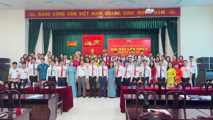 Đại hội Đảng bộ UBND xã Tam Hưng lần thứ I, nhiệm kỳ 2025–2030: Đoàn kết – Kỷ cương – Đổi mới – Phát triển vì chính quyền hiện đại, gần dân, sát dân- Ảnh 9.