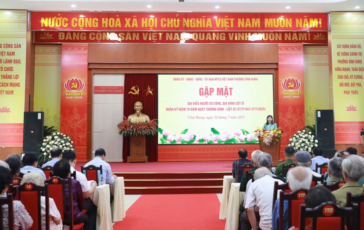 Phường Vĩnh Hưng gặp mặt, tri ân các thương binh, bệnh binh, thân nhân liệt sĩ và người có công với cách mạng trên địa bàn- Ảnh 1.
