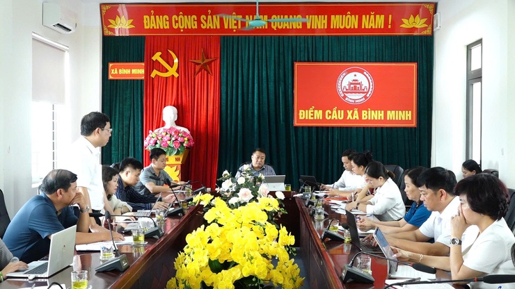 THƯỜNG TRỰC ĐẢNG ỦY XÃ BÌNH MINH LÀM VIỆC VỚI CÁC TIỂU BAN PHỤC VỤ ĐẠI HỘI ĐẢNG BỘ LẦN THỨ I, NHIỆM KỲ 2025–2030- Ảnh 4.
