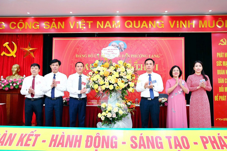 Đại hội Đảng bộ UBND phường Láng Lần Thứ I, Nhiệm Kỳ 2025-2030: Thành Công Tốt Đẹp, Mở Ra Kỷ Nguyên Mới Phát Triển Xanh Bền Vững và Hạnh Phúc- Ảnh 3.
