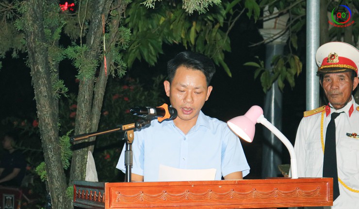 Long trọng tổ chức lễ thắp nến tri ân các anh hùng liệt sĩ nhân dịp 78 năm Ngày Thương binh - Liệt sĩ, tại nghĩa trang liệt sĩ Sài Sơn, xã Quốc Oai- Ảnh 3.