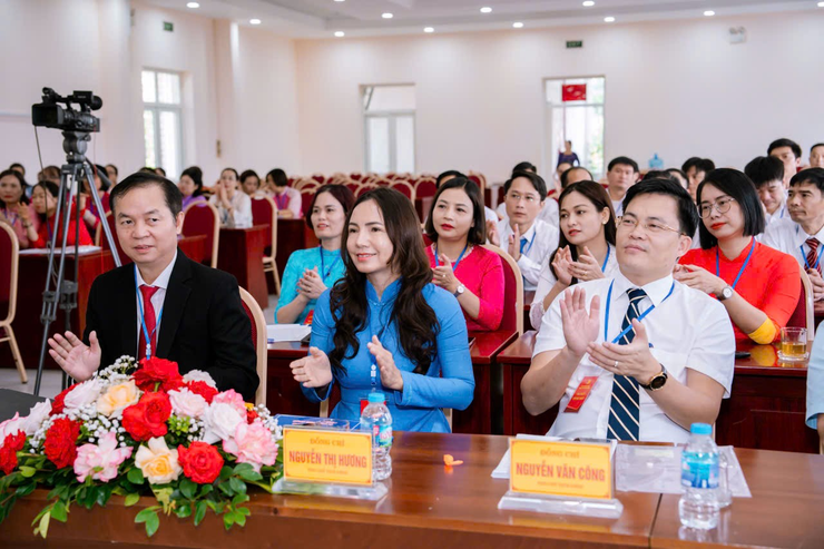 ĐẠI HỘI ĐẢNG BỘ UBND PHƯỜNG ĐÔNG NGẠC LẦN THỨ NHẤT NHIỆM KỲ 2025 – 2030 ĐÃ THÀNH CÔNG TỐT ĐẸP!- Ảnh 5.