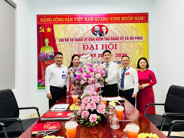 ĐẠI HỘI CÁC CHI BỘ CƠ QUAN ĐẢNG ỦY XÃ ĐA PHÚC- Ảnh 10.